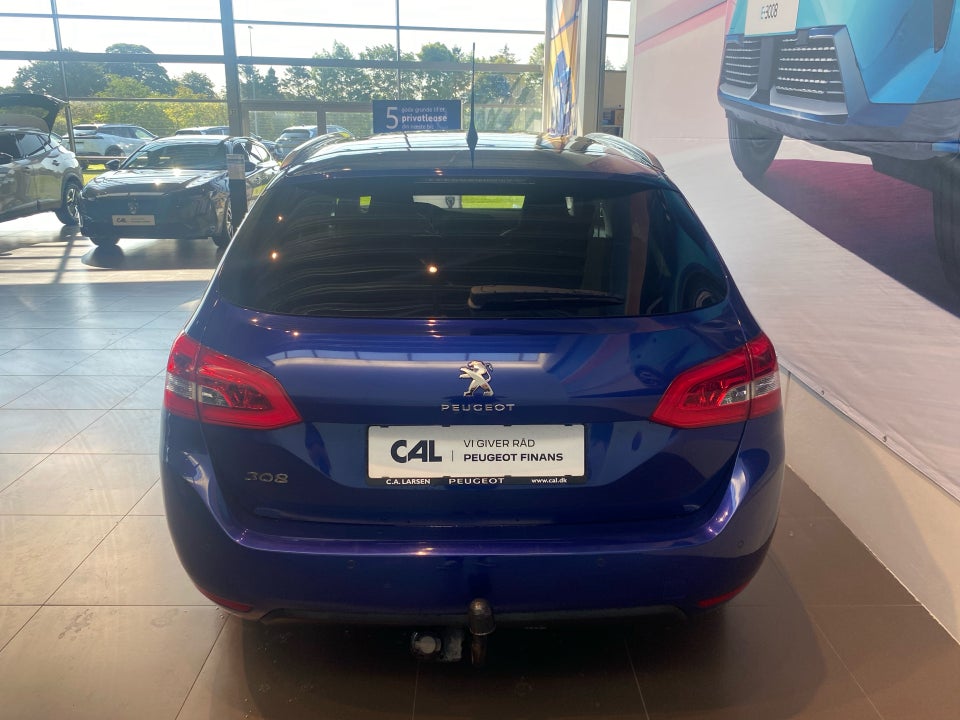 Peugeot 308 1,6 BlueHDi 120 Allure Sky SW 5d