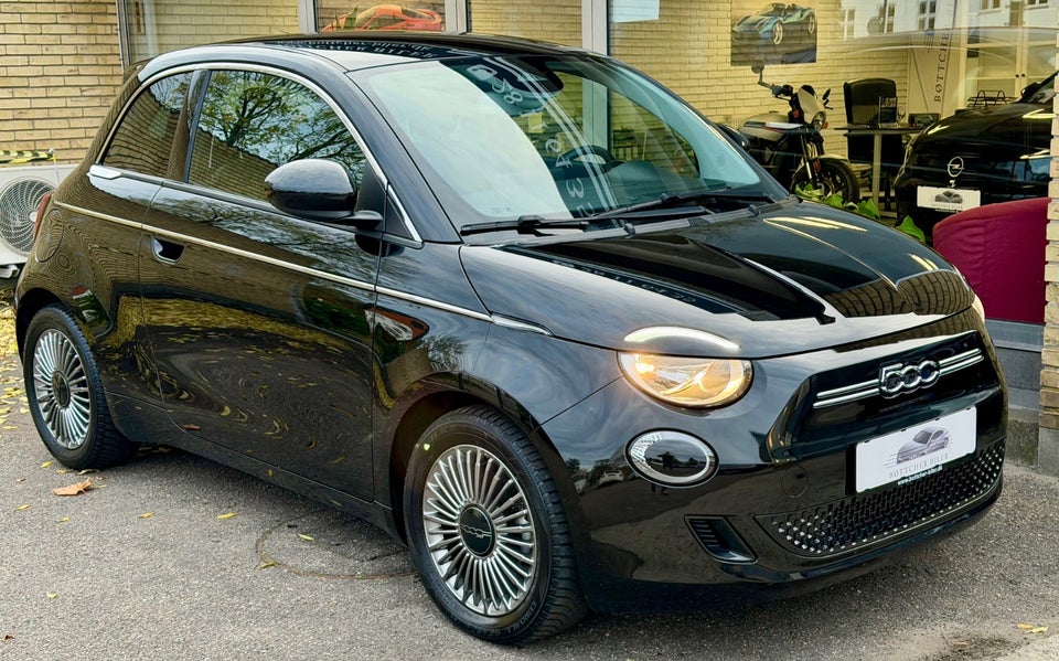 Fiat 500e 42 Icon 3d