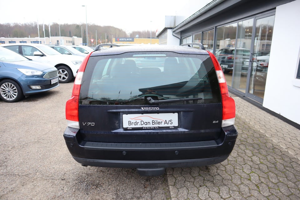 Volvo V70 2,4 170 aut. 5d