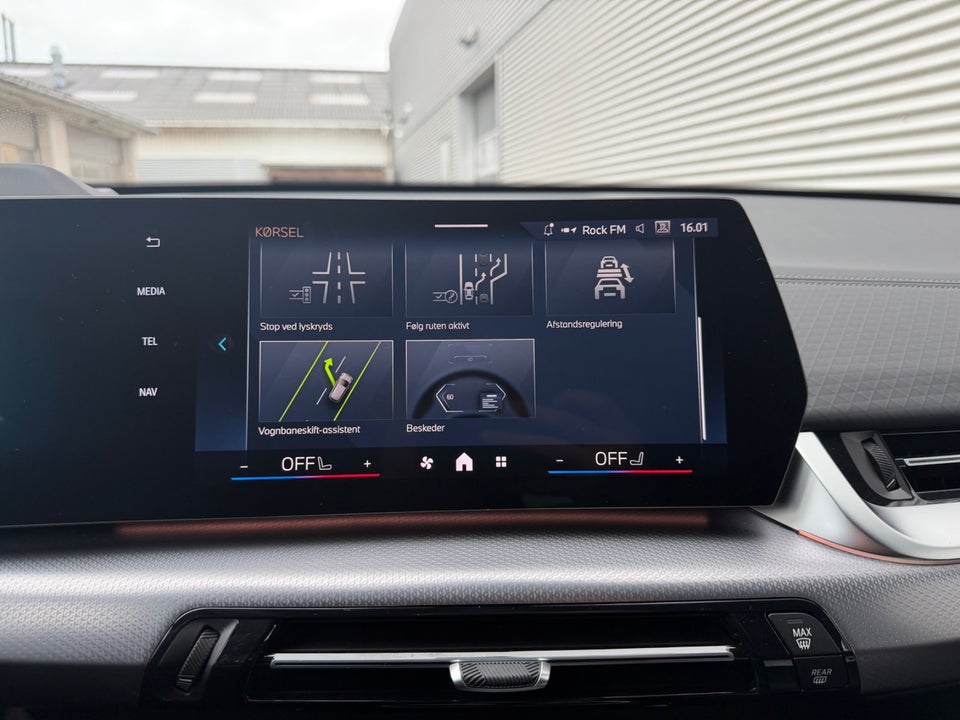 BMW iX2 eDrive20 Fully Charged M-Sport 5d
