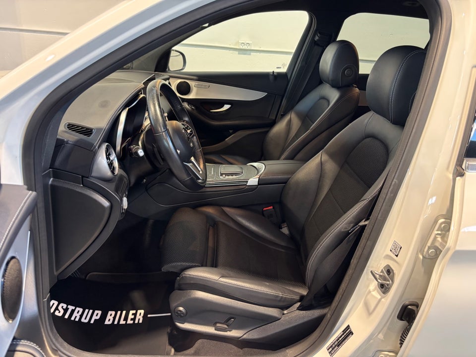 Mercedes GLC300 de 2,0 aut. 4Matic 5d