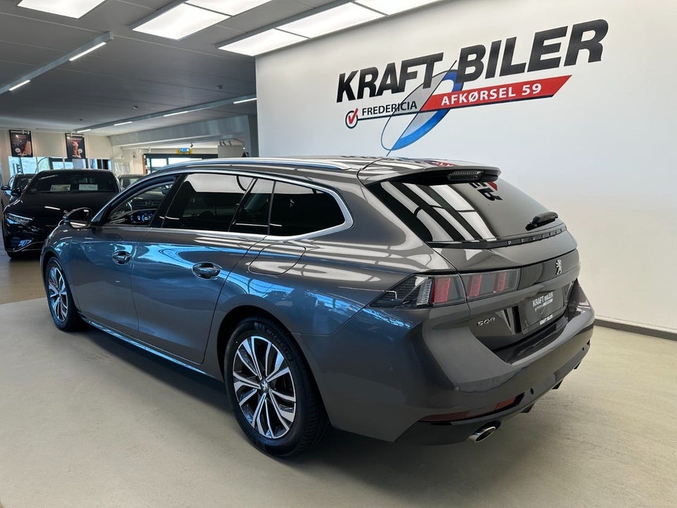 Peugeot 508 1,6 Hybrid Allure Pack SW EAT8 5d