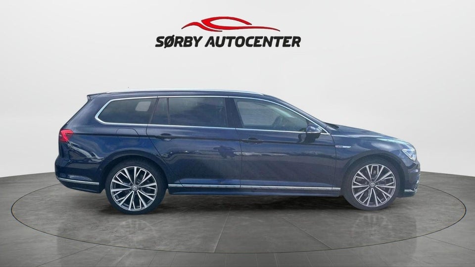 VW Passat 2,0 TDi 240 R-line Variant DSG 4Motion 5d