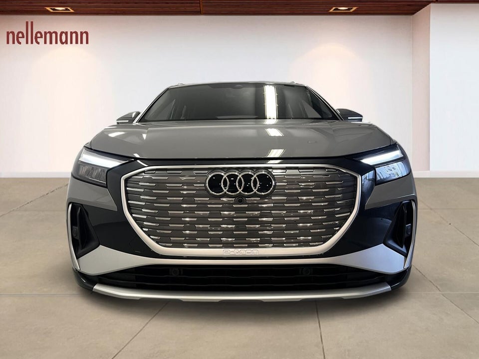 Audi Q4 e-tron 45 S-line 5d