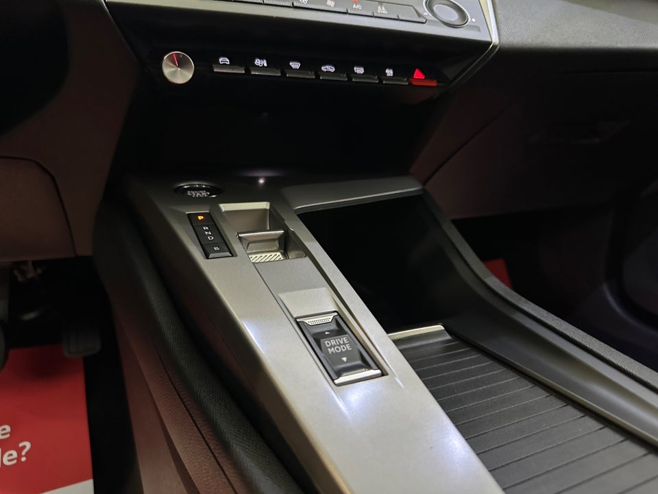 Peugeot e-308 54 Style SW 5d