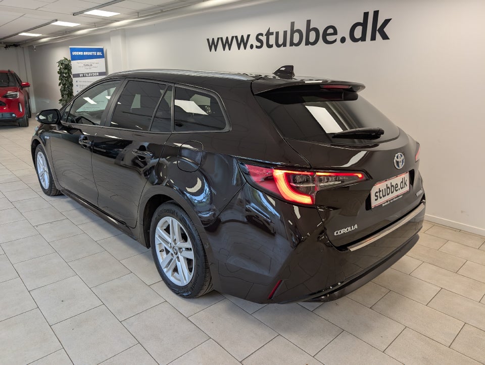 Toyota Corolla 1,8 Hybrid H3 Smart Touring Sports MDS 5d