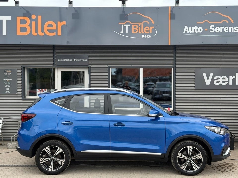 MG ZS EV Luxury 5d