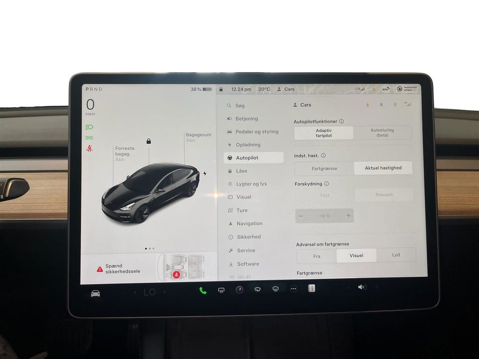 Tesla Model 3 Long Range RWD 4d