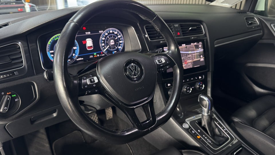 VW e-Golf VII Comfortline 5d