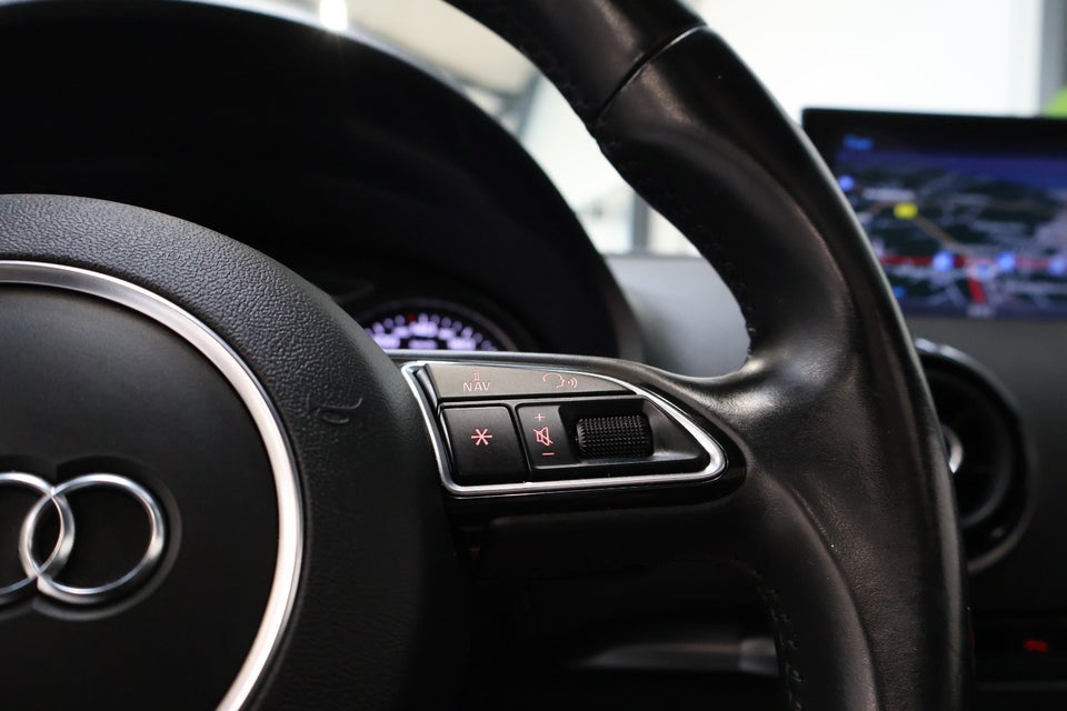 Audi A3 1,4 e-tron Ambition Sportback S-tr. 5d