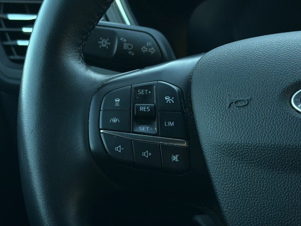 Ford Kuga 2,5 PHEV Titanium X CVT 5d