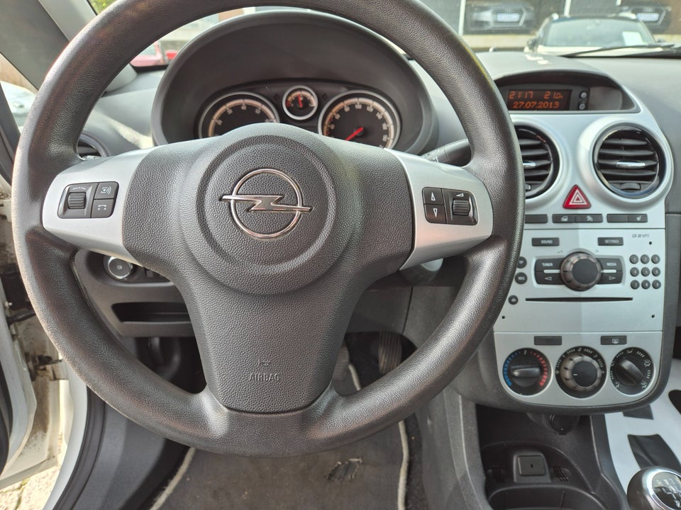 Opel Corsa 1,0 12V Enjoy 3d