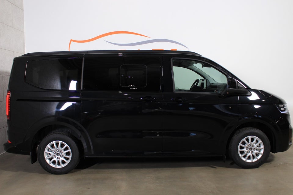 VW e-Caravelle 64 Style SWB