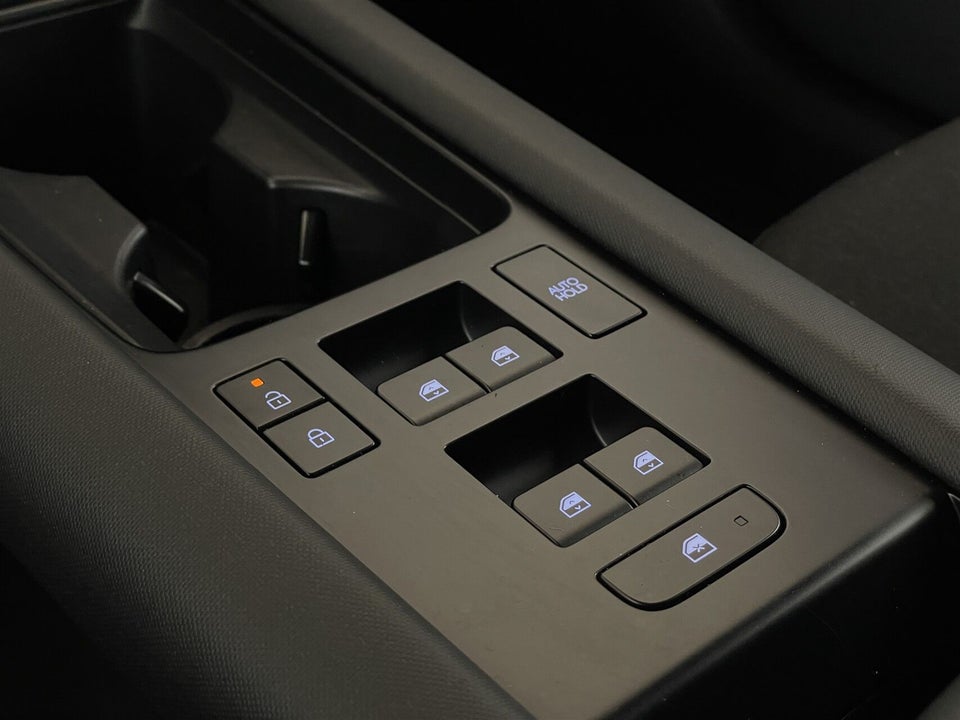 Hyundai Ioniq 6 53 Essential 4d