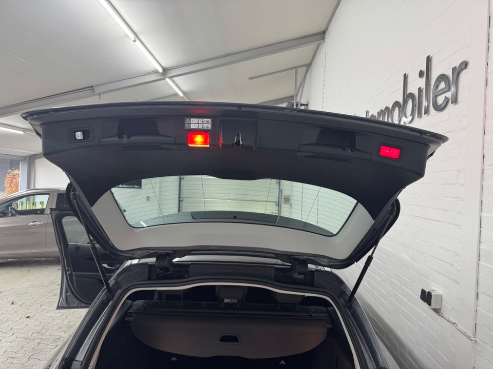 Mercedes C220 d 2,2 AMG Line stc. aut. 5d