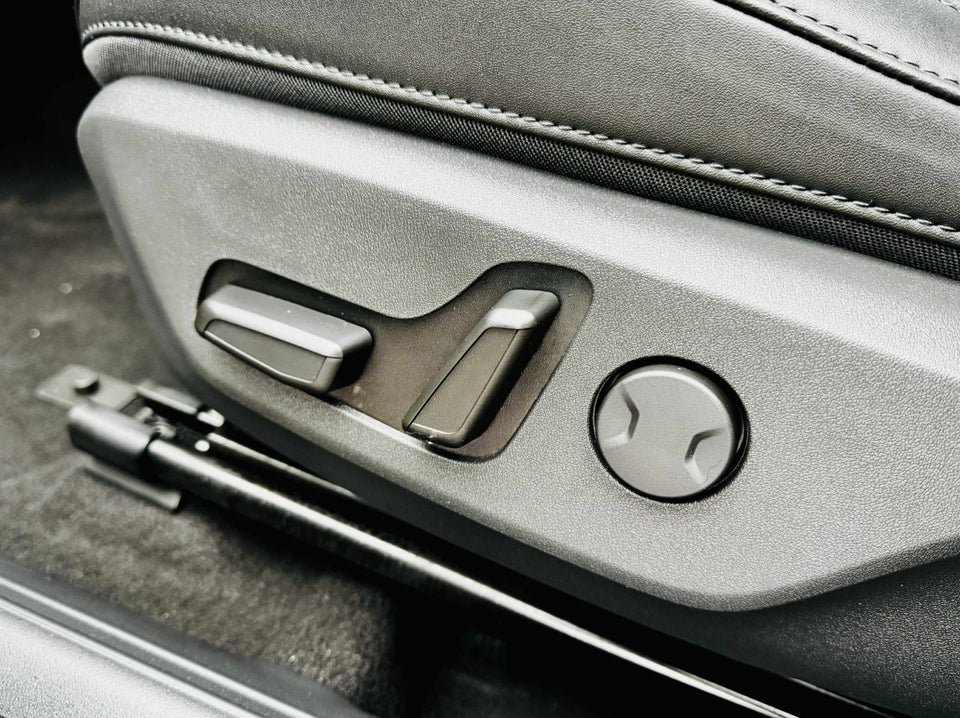 Kia Niro 64 EV Inspire 5d