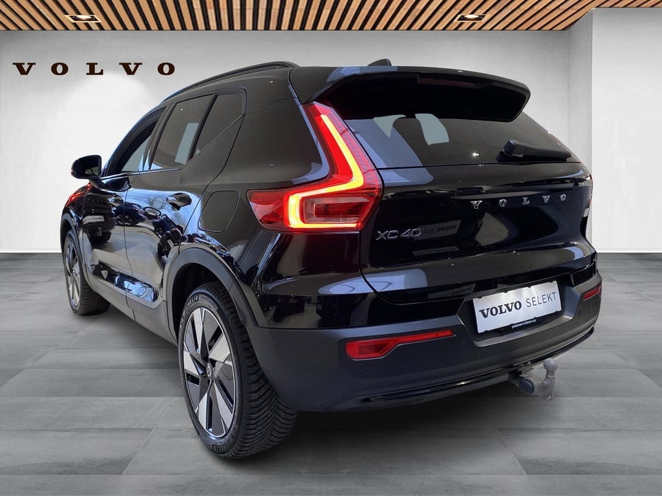 Volvo XC40 ReCharge Twin Plus 5d