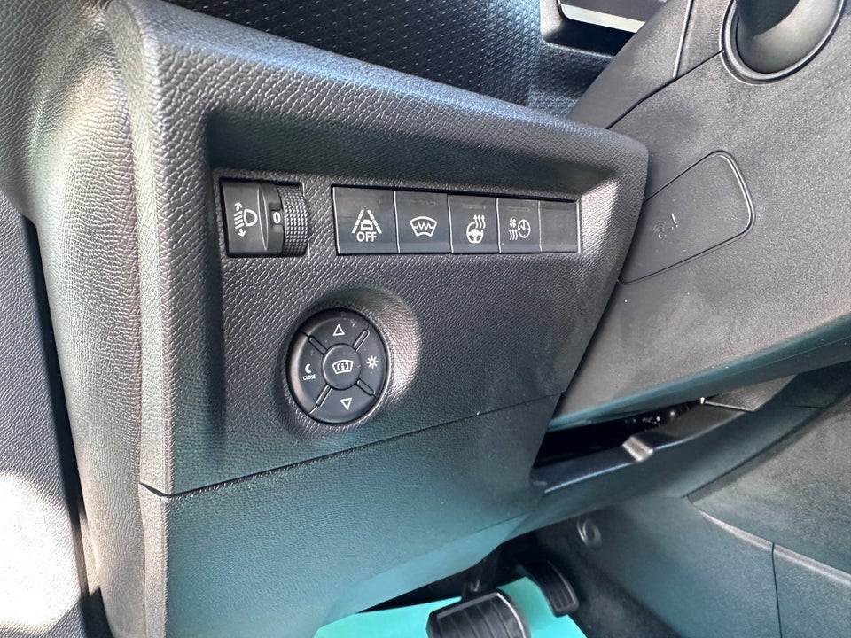 Citroën ë-C4 50 Shine Sport 5d