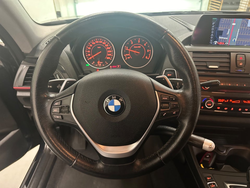 BMW 120d 2,0 aut. Van 3d