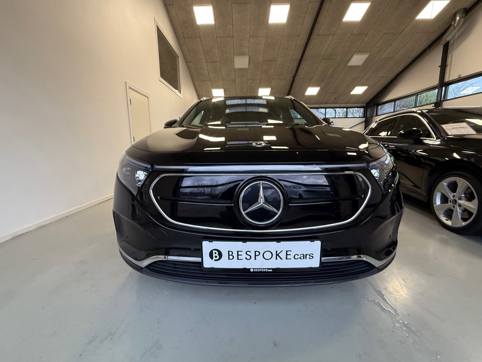 Mercedes EQA300 Progressive 4Matic 5d