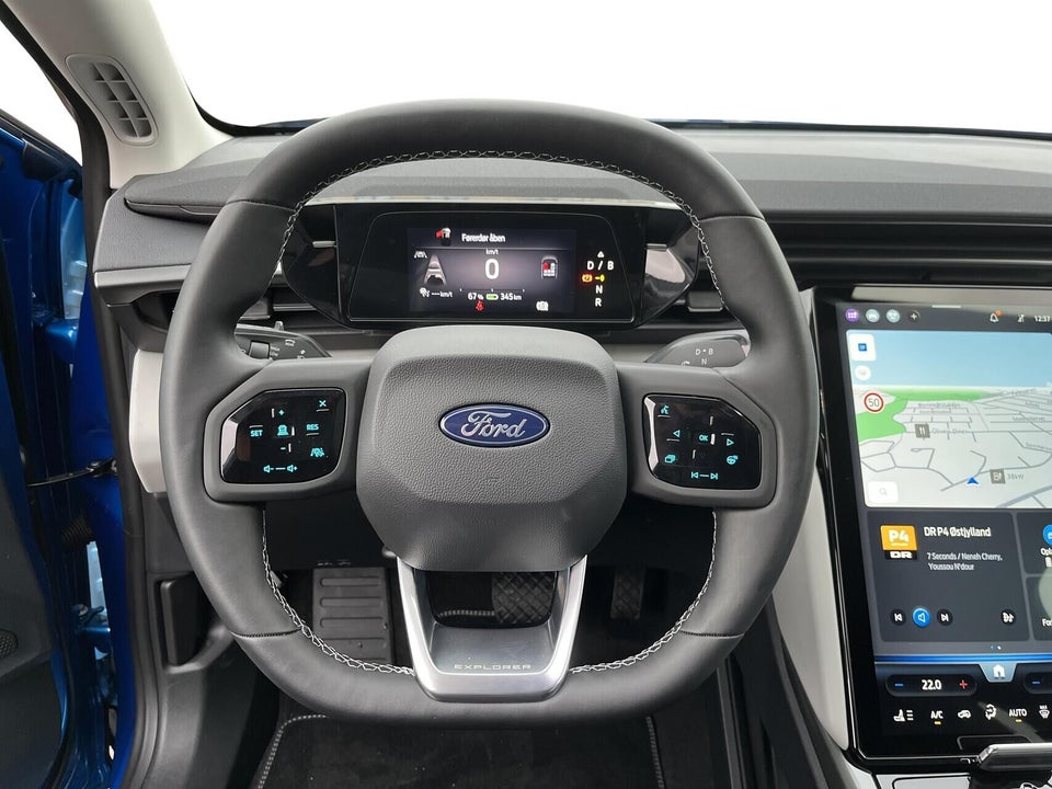 Ford Explorer 77 Select Extended Range 5d