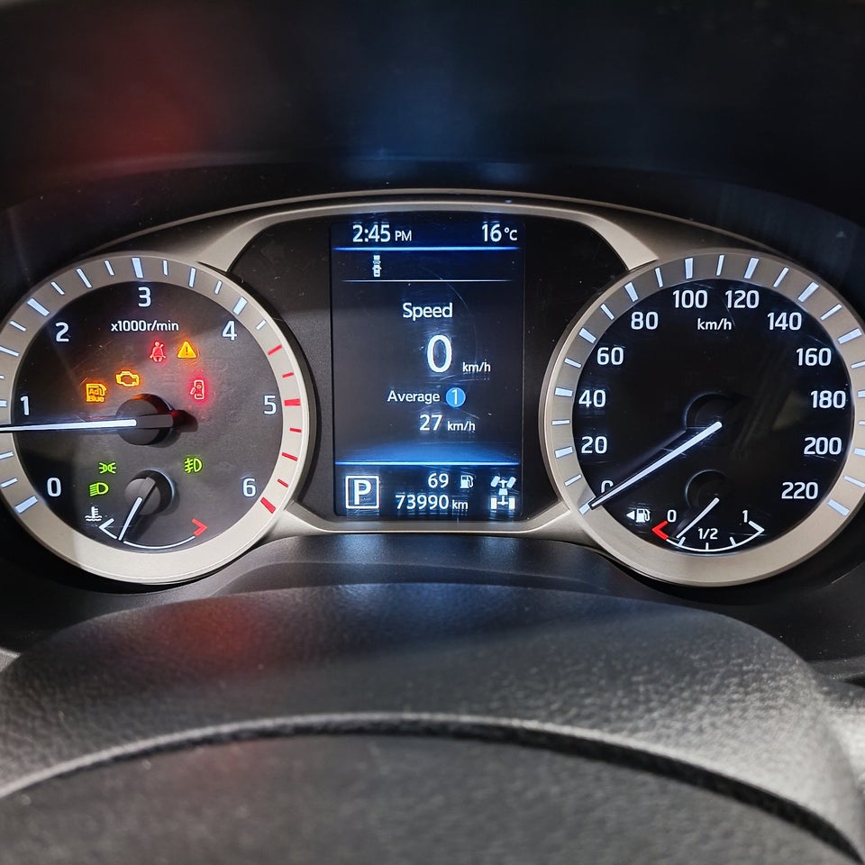 Nissan Navara 2,3 dCi 190 Db.Kab Tekna aut. 4d