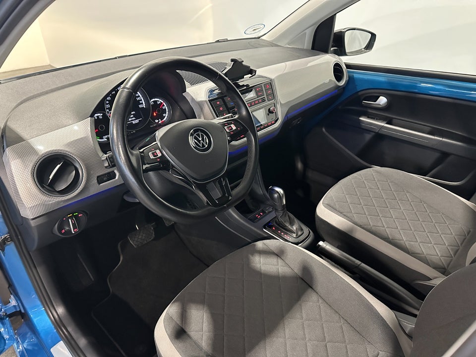 VW e-Up! Move Up! 5d