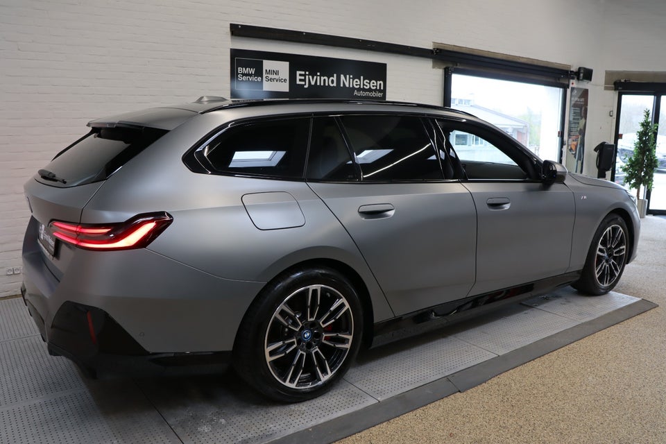 BMW i5 eDrive40 Touring M-Sport Pro 5d