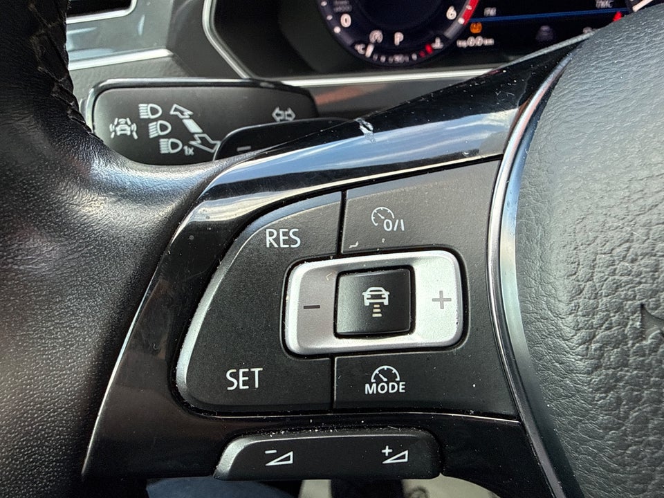 VW Tiguan 2,0 TDi 190 Highline DSG 4Motion Van 5d