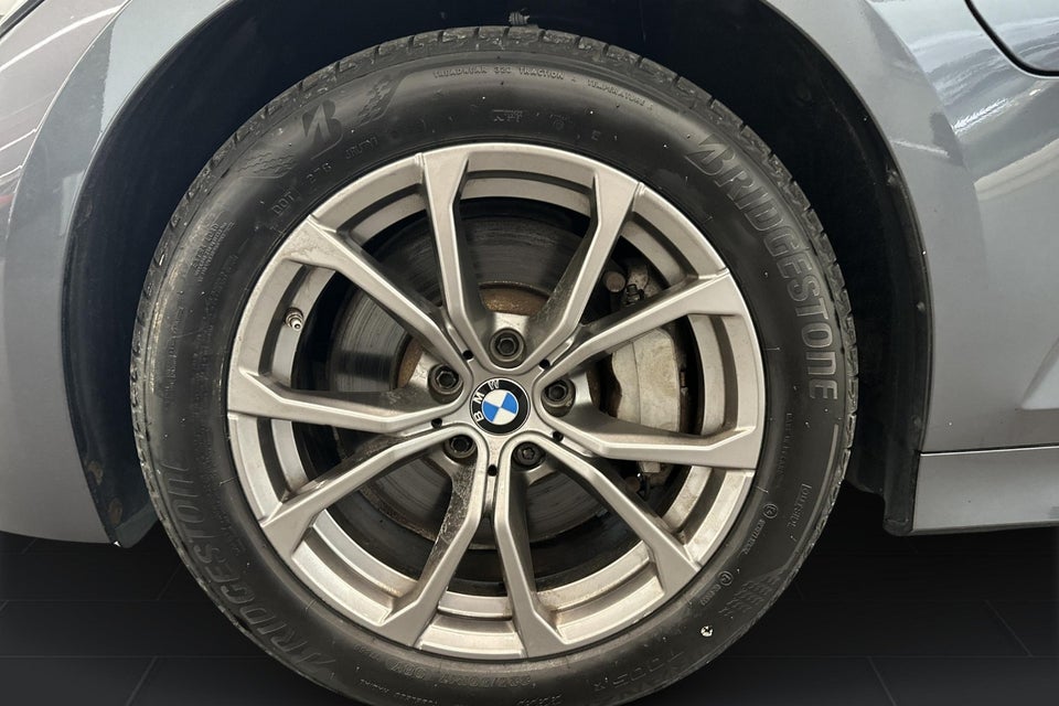 BMW 330e 2,0 Touring Sport Line aut. 5d