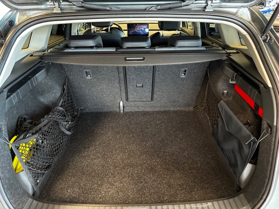 Skoda Enyaq 80 iV Clever 5d