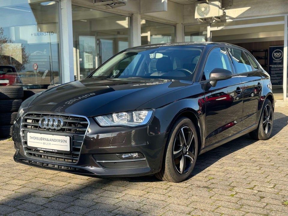 Audi A3 1,6 TDi Ambition Sportback 5d