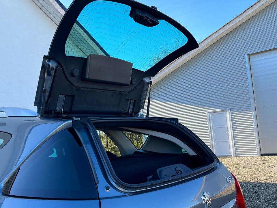 Peugeot 407 1,6 HDi 110 Premium SW 5d