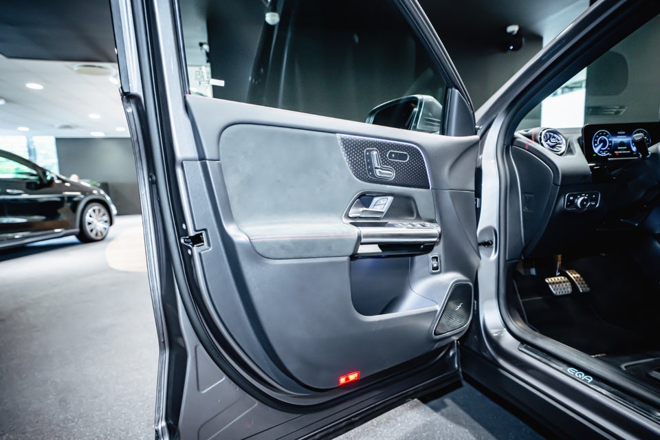 Mercedes EQA250+ AMG Premium 5d