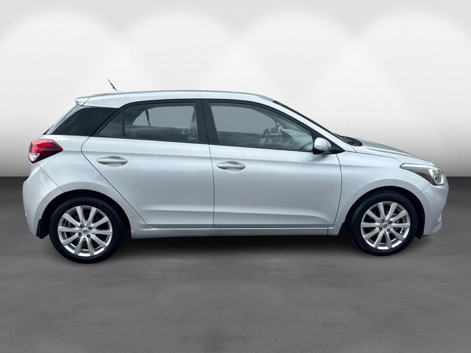 Hyundai i20 1,25 Active 5d
