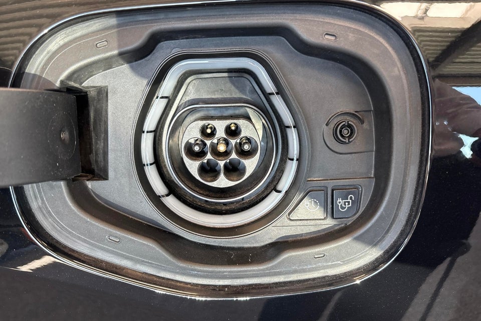 Ford Kuga 2,5 PHEV ST-Line X CVT 5d