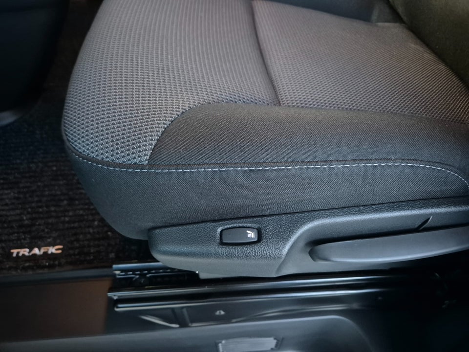 Renault Trafic 2,0 dCi 150 L2H1 Tekno