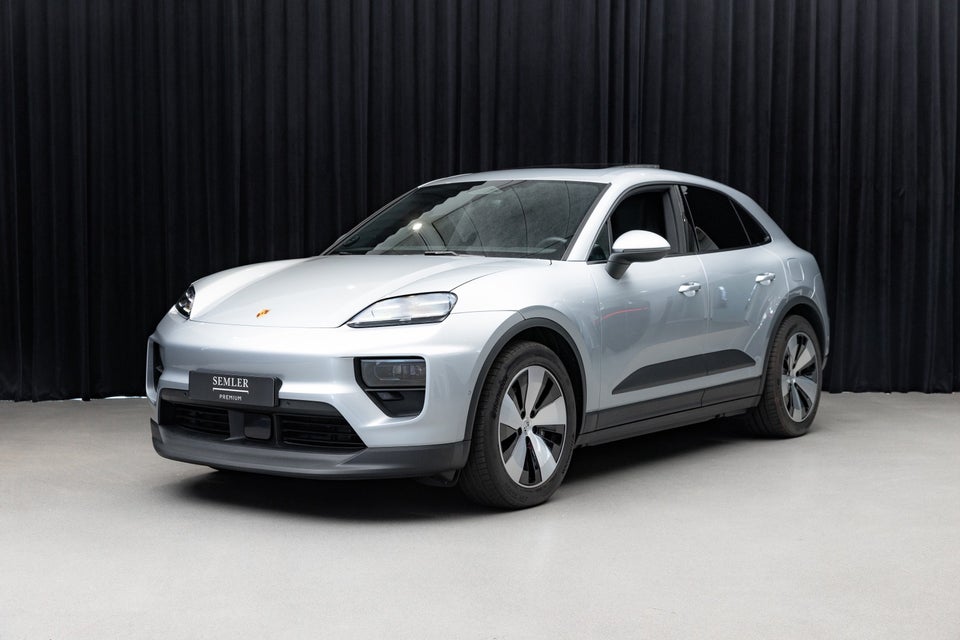 Porsche Macan 4 5d
