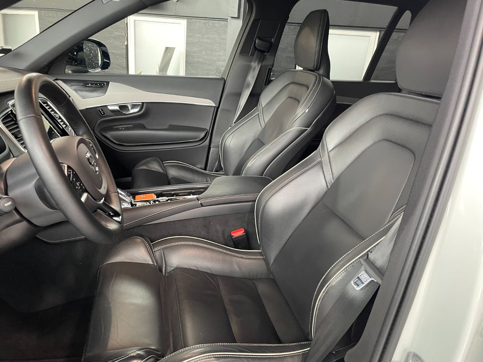 Volvo XC90 2,0 T8 ReCharge Ultimate Dark aut. AWD 7prs 5d