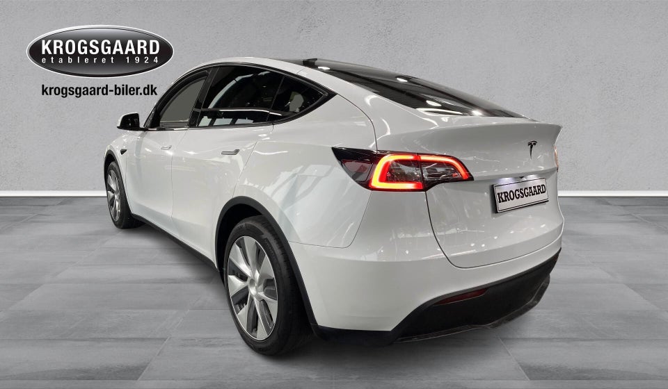 Tesla Model Y RWD 5d