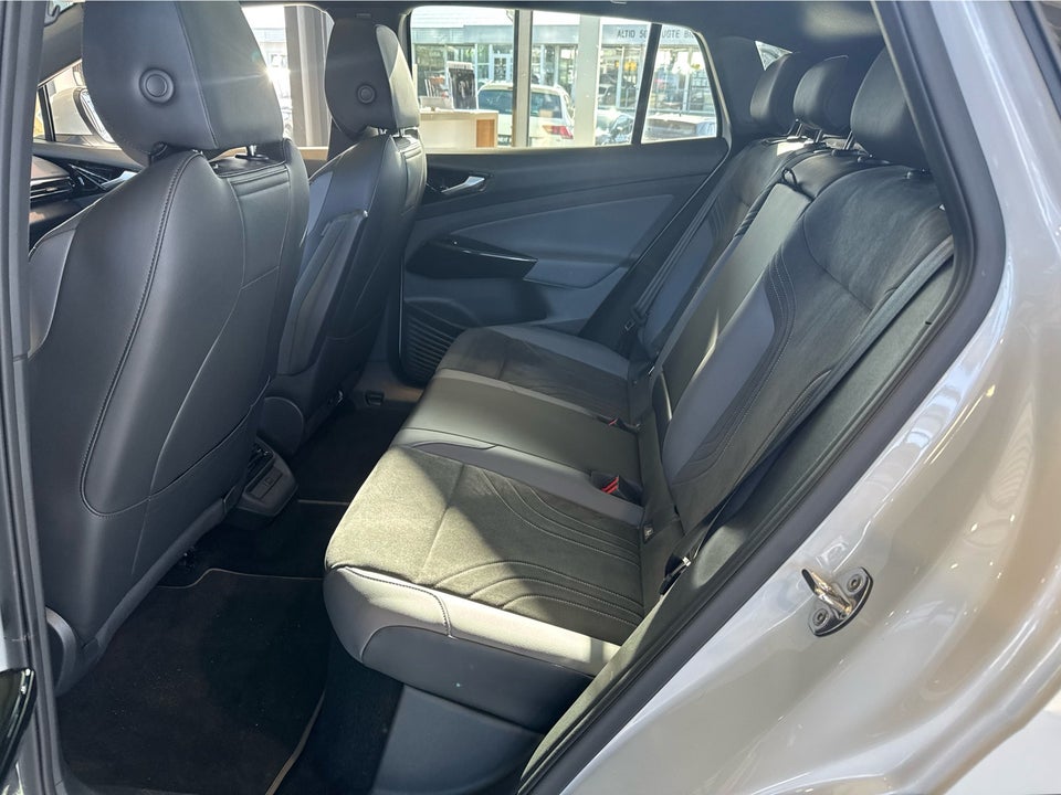 VW ID.4 77 Pro Performance 5d