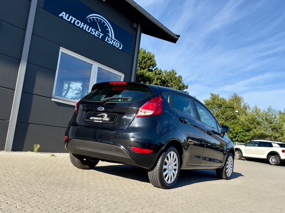 Ford Fiesta 1,0 65 Titanium 5d