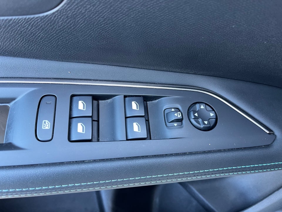 Peugeot 3008 1,6 Hybrid GT EAT8 5d