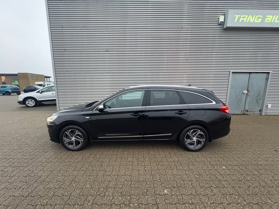 Hyundai i30 1,6 CRDi mHEV Advanced DCT 5d