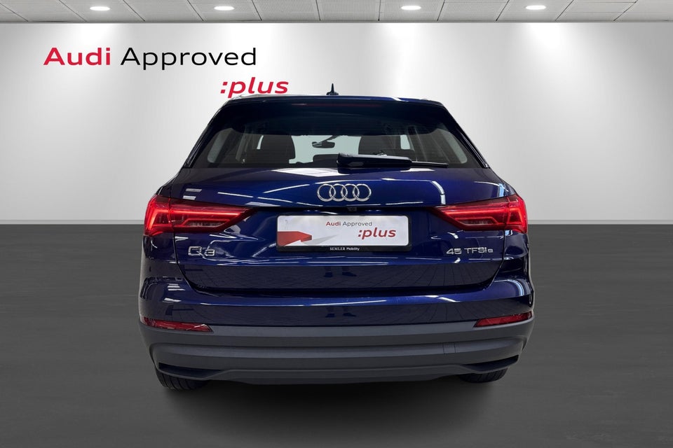 Audi Q3 45 TFSi e Attitude plus S-tr. 5d