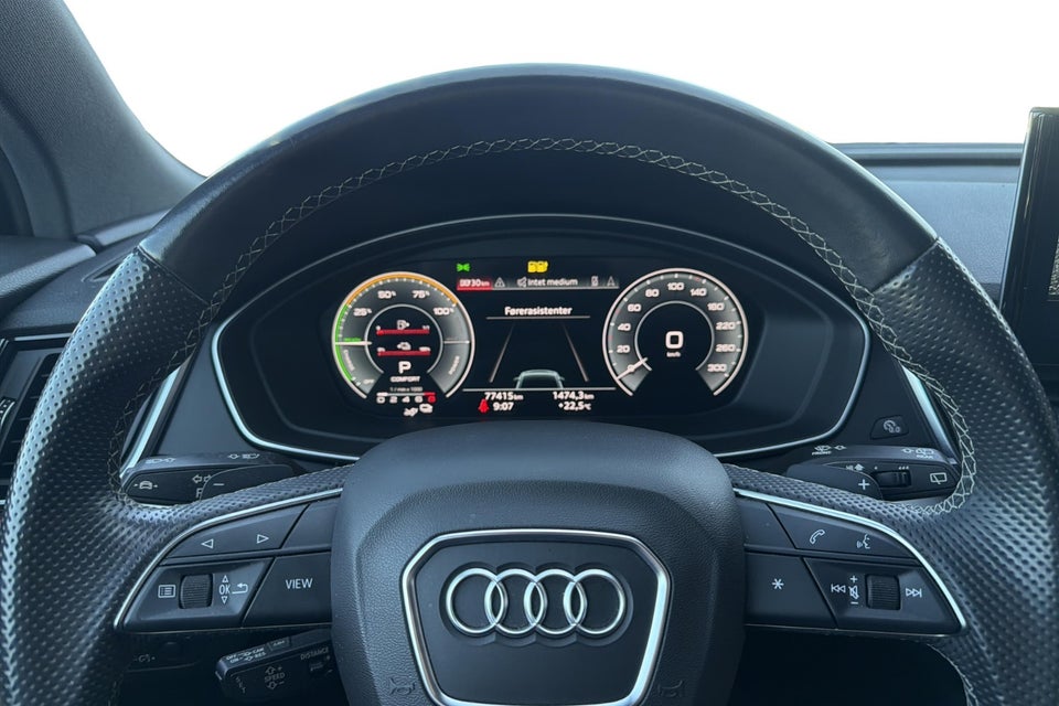 Audi Q5 50 TFSi e S-line quattro S-tr. 5d