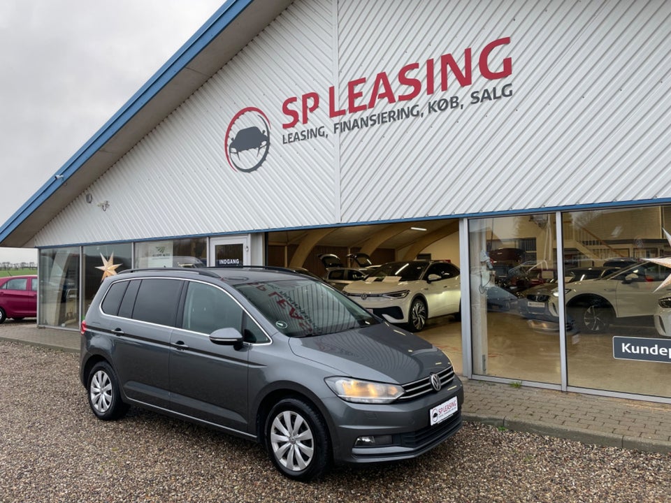 VW Touran 1,6 TDi 115 Comfortline DSG Van 5d