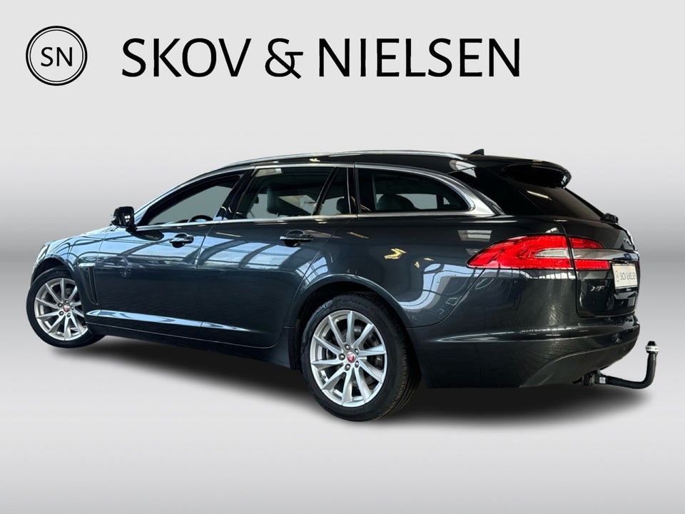 Jaguar XF 2,2 D S Premium Luxury Sportbrake aut. 5d