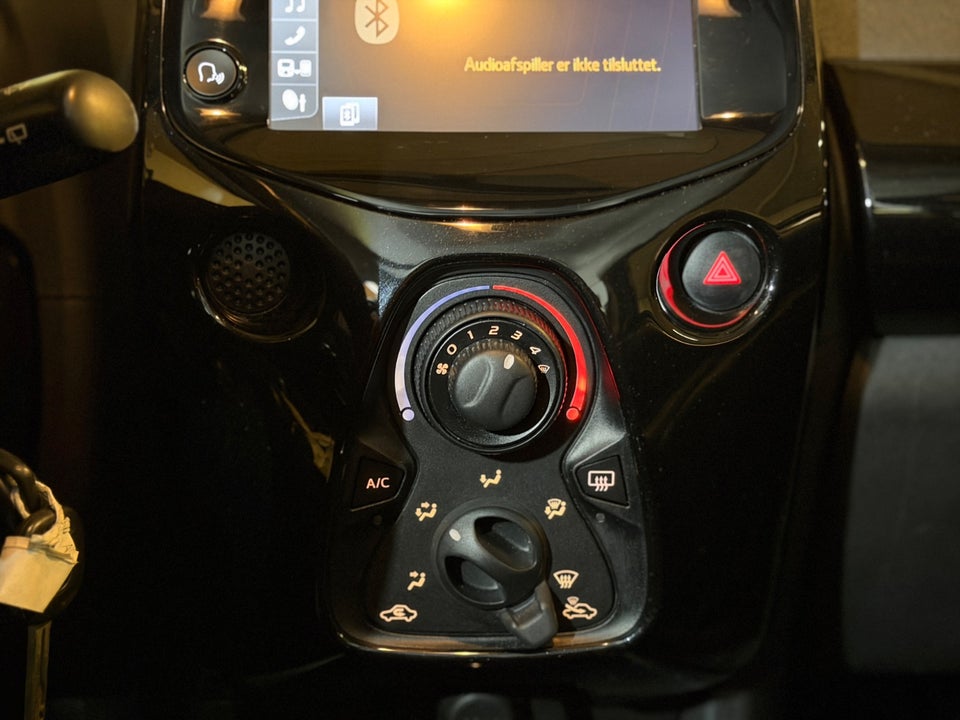 Toyota Aygo 1,0 VVT-i x-cellence 5d