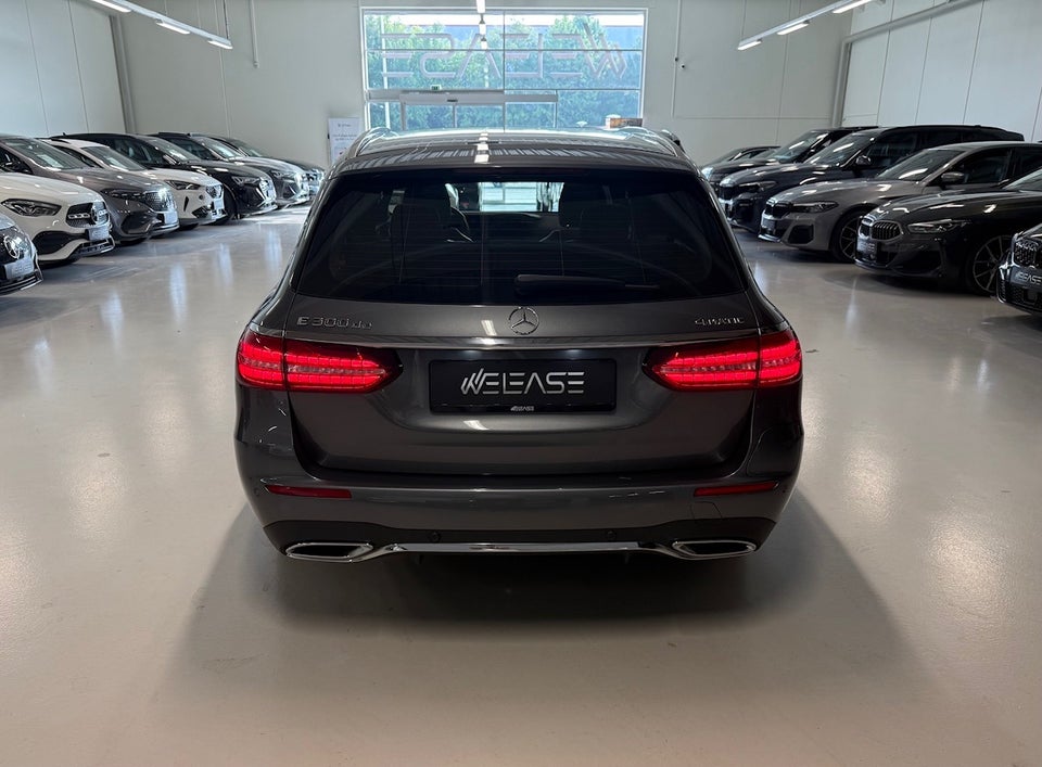 Mercedes E300 de 2,0 AMG Line stc. aut. 4Matic 5d